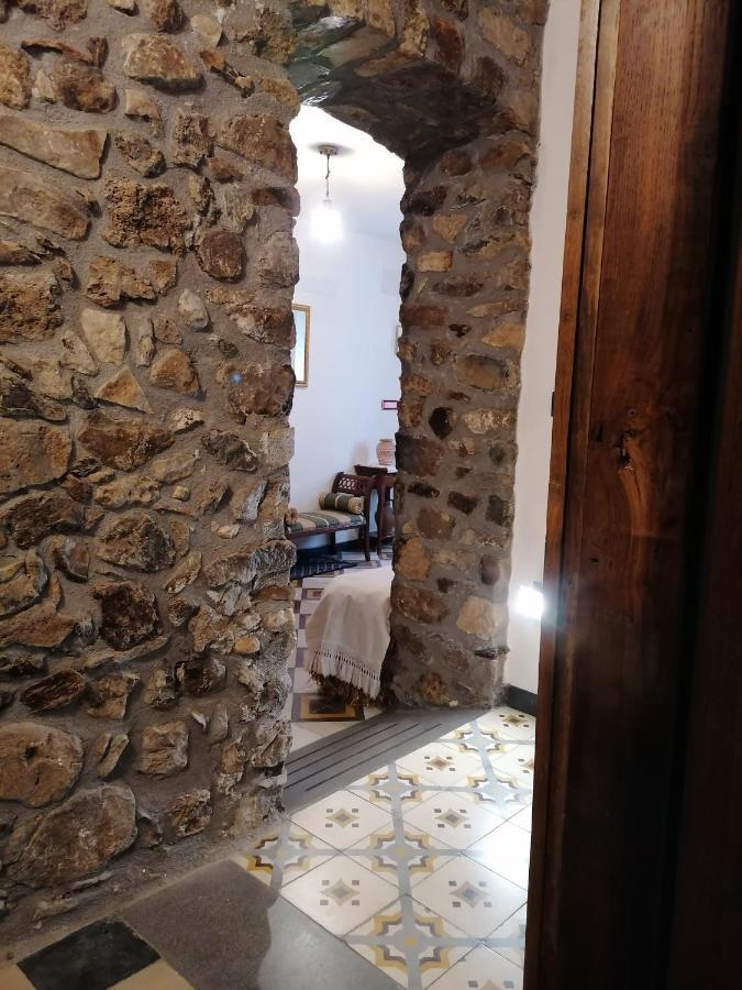 לינה וארוחת בוקר סנטו לוסורג'יו Deiana מראה חיצוני תמונה